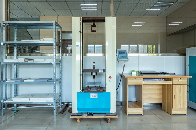 Bending strength test machine 